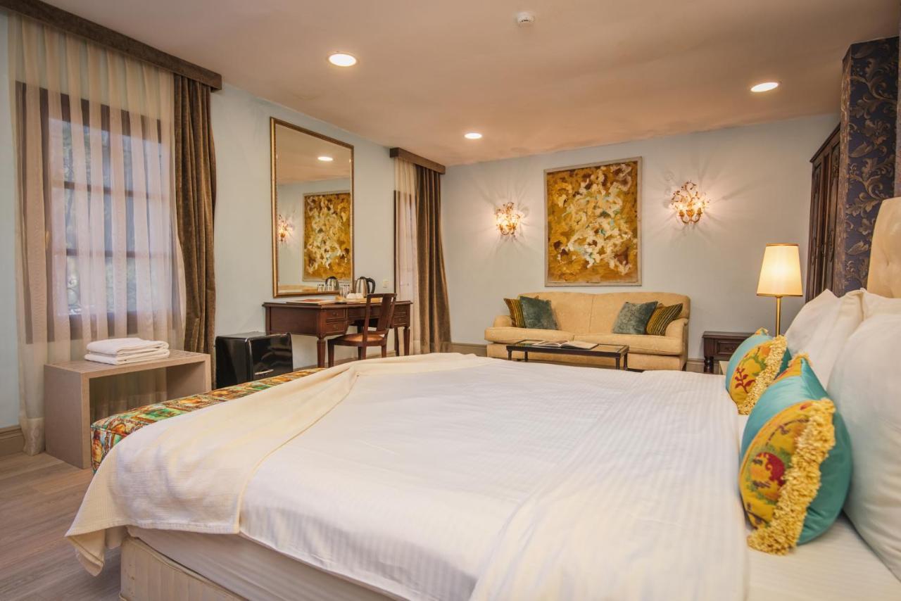 Layla Gocek Adults Only Bed & Breakfast ภายนอก รูปภาพ