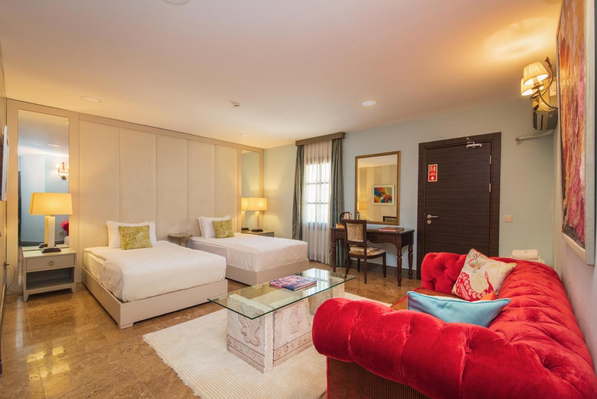 Layla Gocek Adults Only Bed & Breakfast ภายนอก รูปภาพ